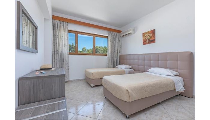 Hotel Helena Christina poza 3