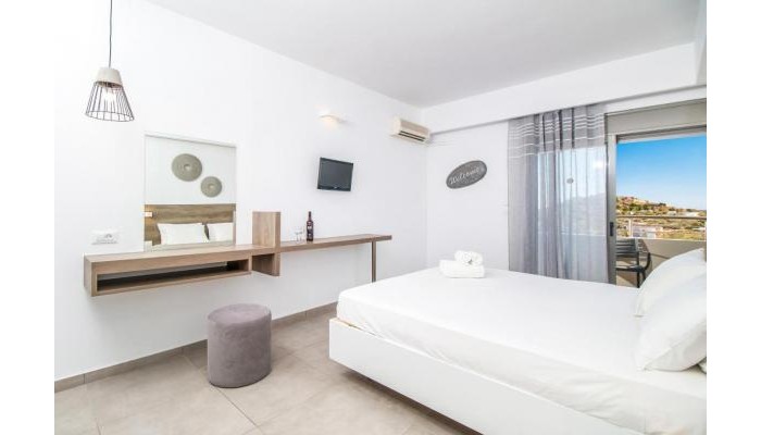 Hillside Studios & Apartments poza 12