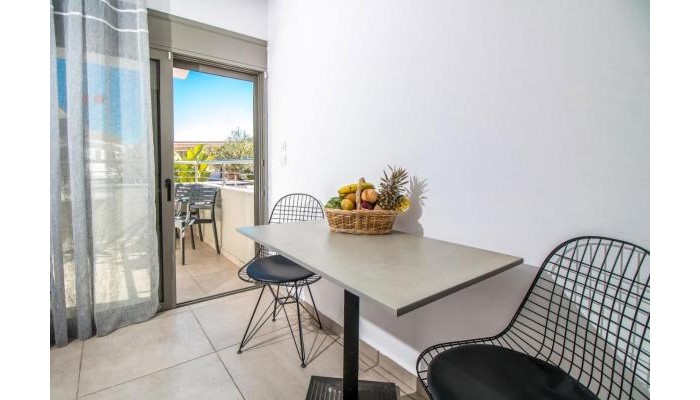 Hillside Studios & Apartments poza 5