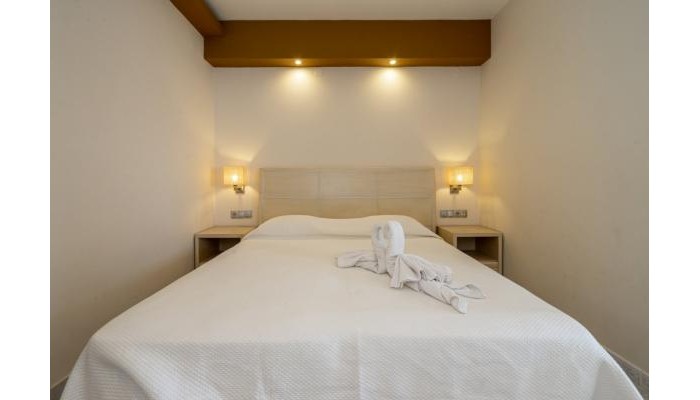 Hotel Kamari Beach poza 5