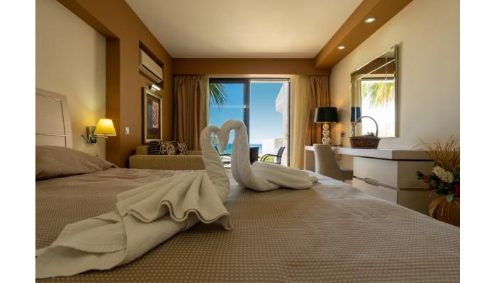 Hotel Kamari Beach poza 12