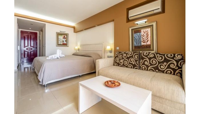 Hotel Kamari Beach poza 14