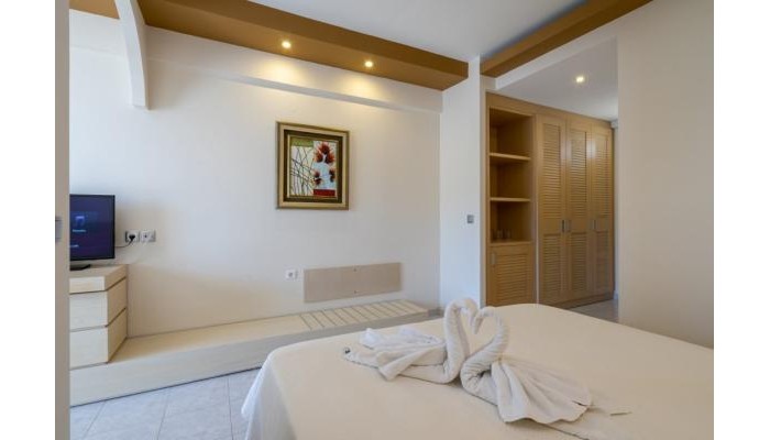 Hotel Kamari Beach poza 4