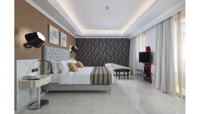 La Marquise Luxury Resort Complex poza 3