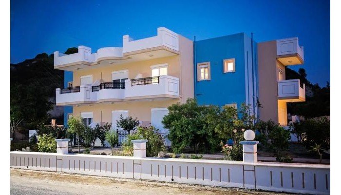 Nephele Apartments poza 1