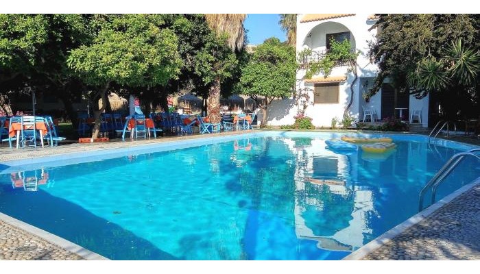 Oasis Hotel Bungalows poza 9