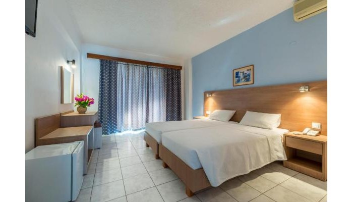 Tina Flora Hotel poza 2