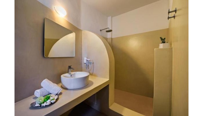 Apanemo Hotel & Suites Santorini poza 3