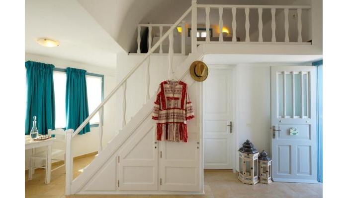 Athiri Santorini Family Friendly Hotel poza 5