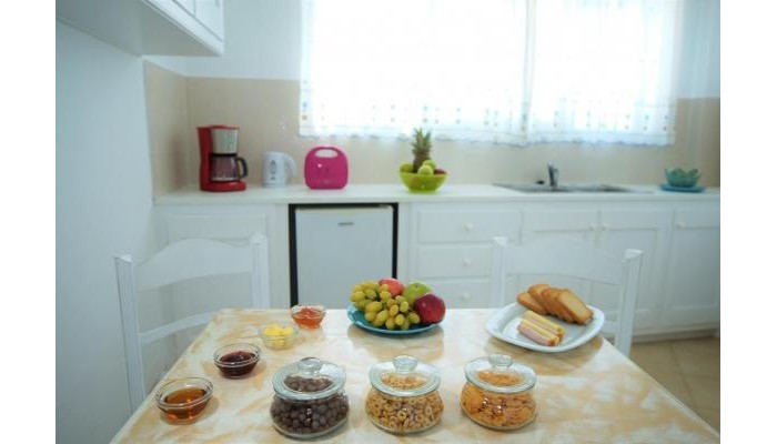 Athiri Santorini Family Friendly Hotel poza 13