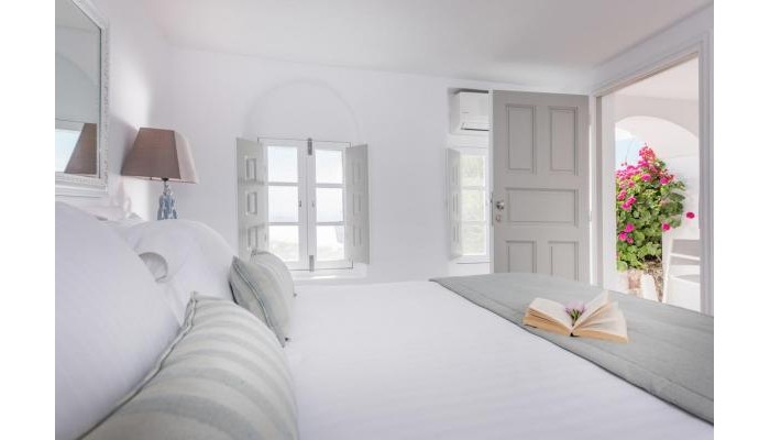 Hotel Aqua Luxury Suites Santorini poza 4