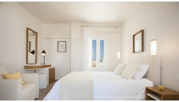 Hotel Balcony Art Houses poza 1