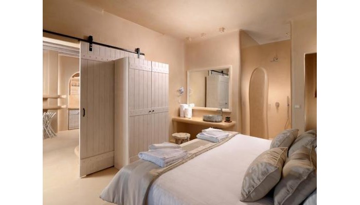 Domes Resort Santorini poza 7