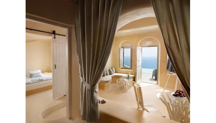 Domes Resort Santorini poza 9