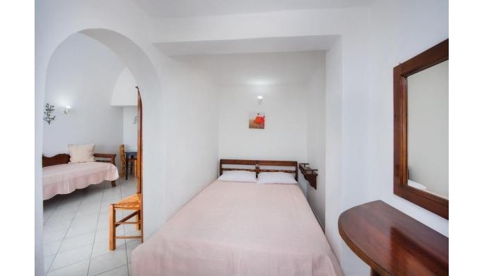 Georgis Apartments Santorini poza 4