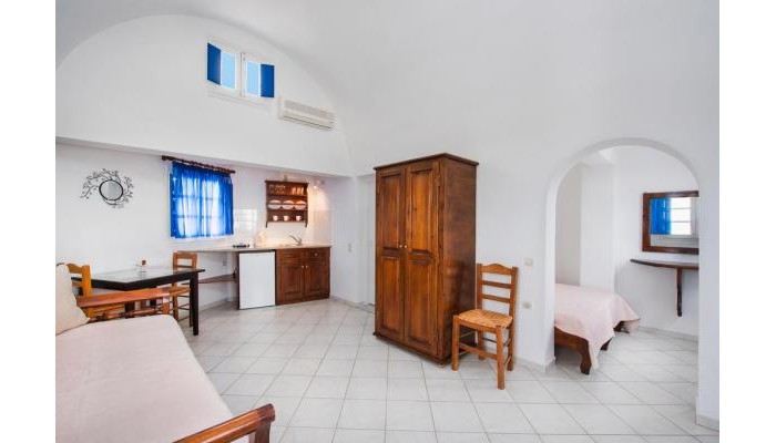 Georgis Apartments Santorini poza 3