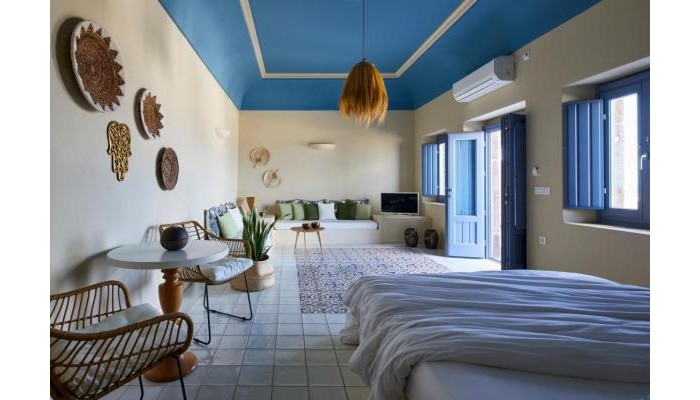 Vila Luna Santorini Suites poza 4