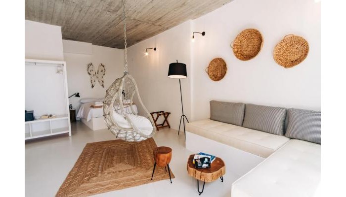 Hotel Mesanto Luxury Suites Santorini poza 3