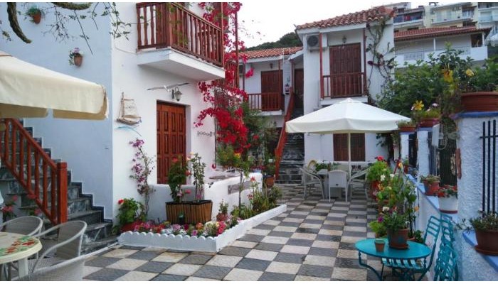 Amalthia Studios poza 1