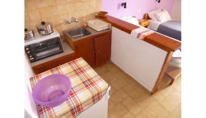 Irini Studios poza 2