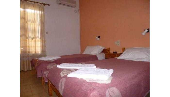 Irini Studios poza 14