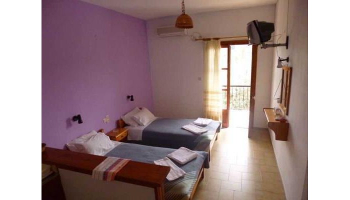 Irini Studios poza 16