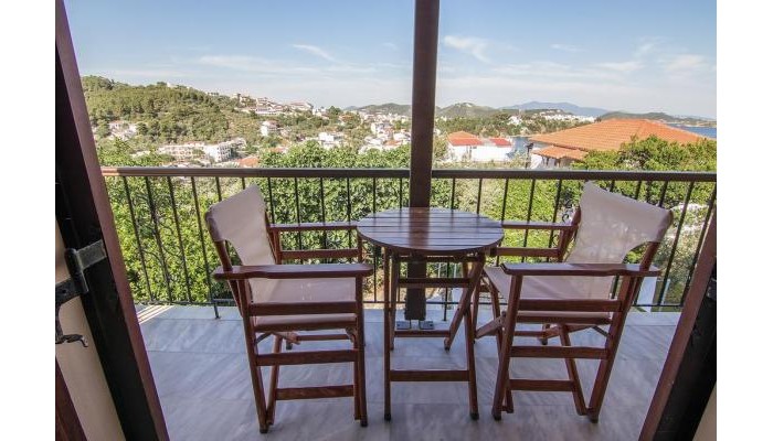 Olga Studios And Apartments poza 1