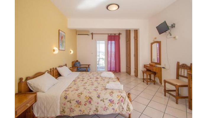 Olga Studios And Apartments poza 6