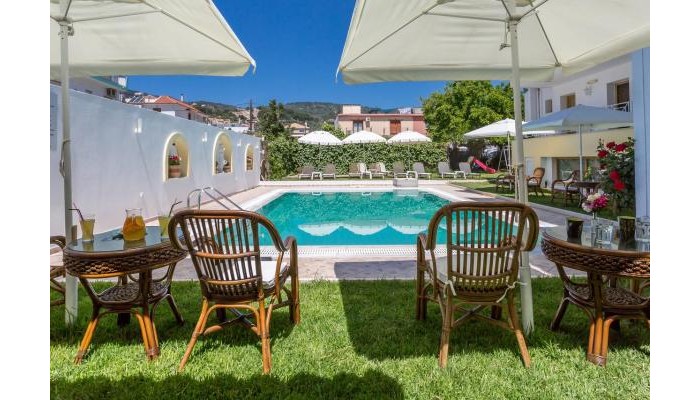 Ritsa Apartments poza 8