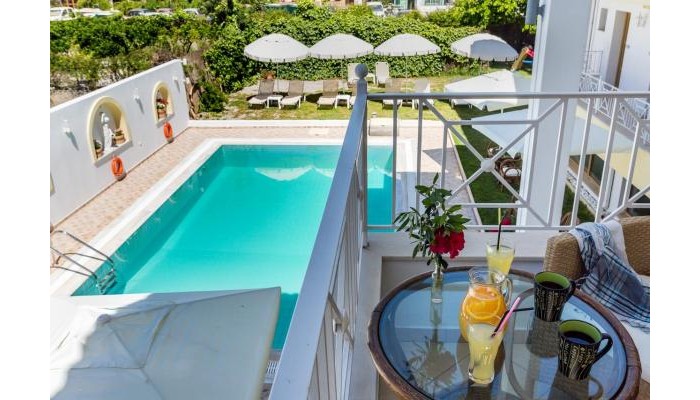 Ritsa Apartments poza 6