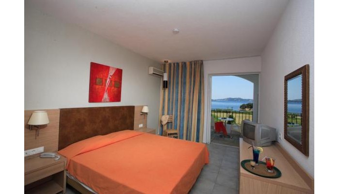 Plaza Hotel Skiathos poza 6