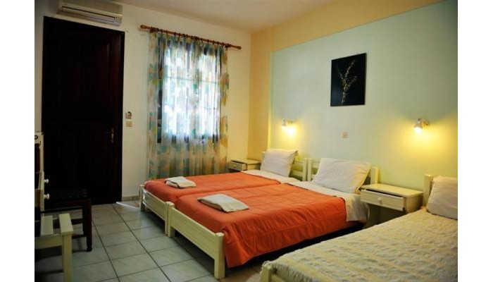 Villas Studios Angela poza 14