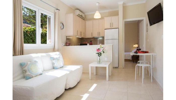 Hotel Aelia Villa poza 15