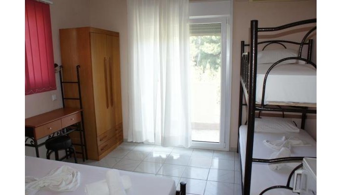 Hotel America poza 1