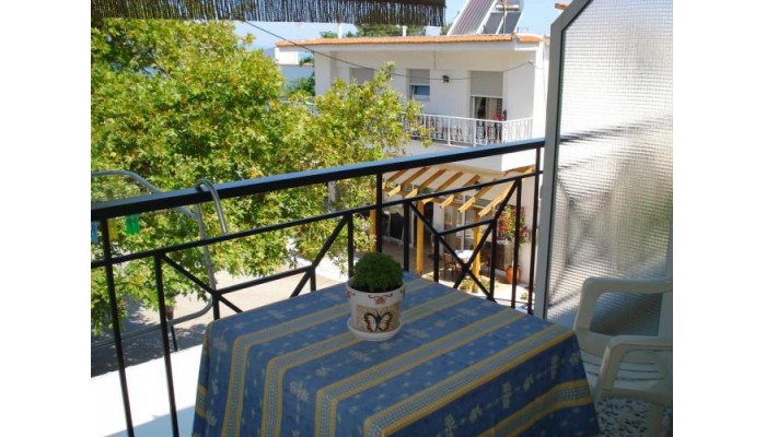 Anna Georgiou Studios poza 7