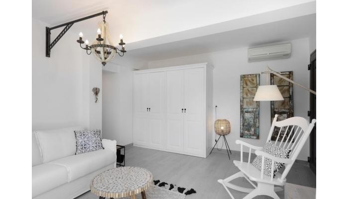 Hotel By The Sea Luxury Suites poza 4