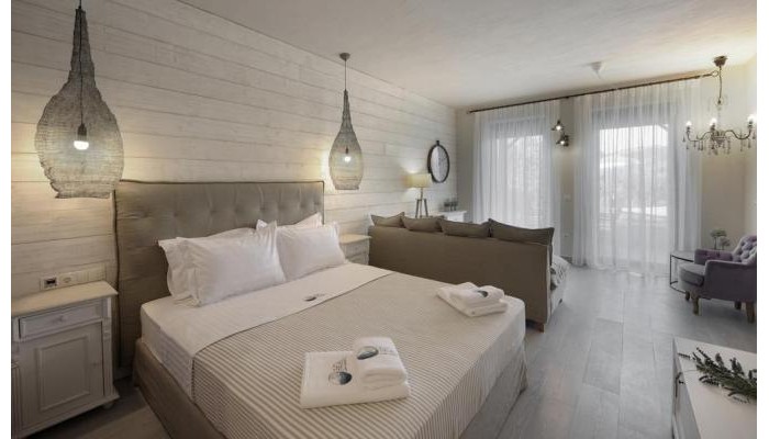 Hotel By The Sea Luxury Suites poza 16