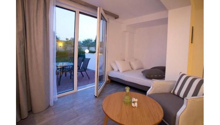 Kapahi Seaview Hotel Apartments poza 5