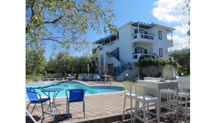 Kouros Studios poza 0