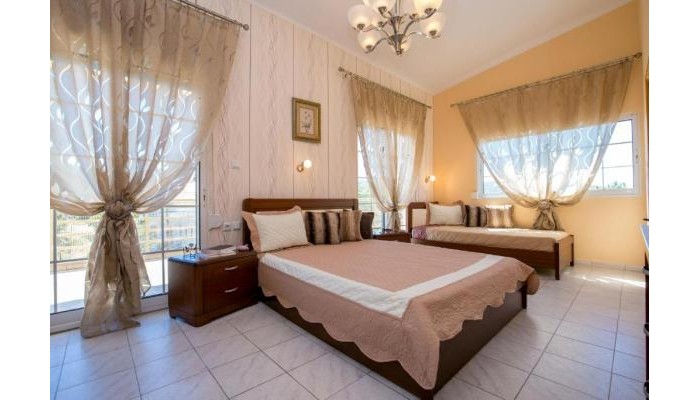 Markos Studios poza 1