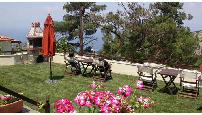 Smaragdi Luxury Apartments poza 6