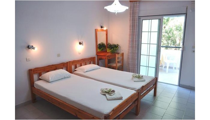 Voulis Studios poza 6