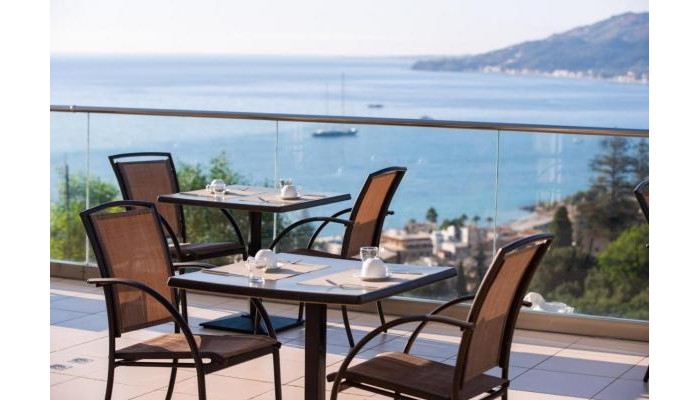 Avalon Hotel - Adults Only poza 9