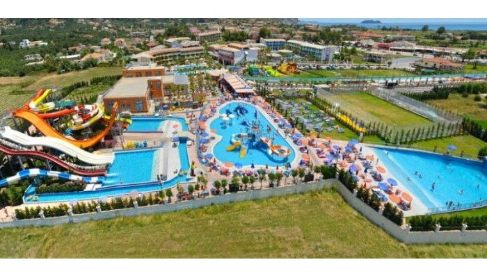 Caretta Beach Holiday Village poza 0