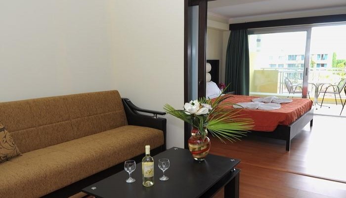 Caretta Beach Holiday Village poza 6