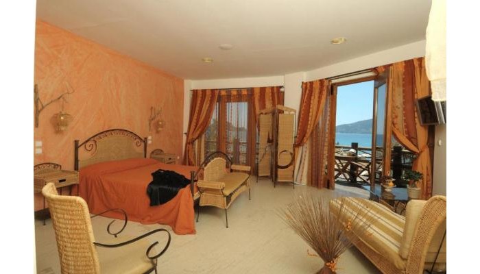 Gloria Maris Hotel Suites And Villa poza 6