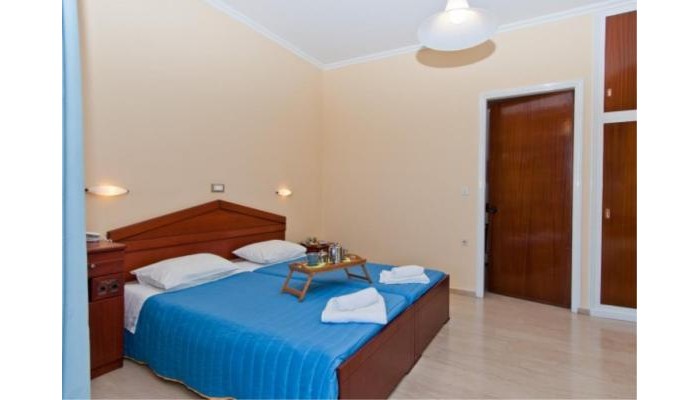 Anadiomeni Apartments poza 4