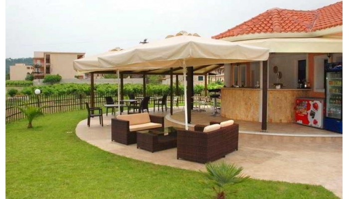 Eleni's Garden Studios poza 3