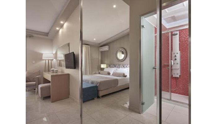 Koukounaria Hotel & Suites poza 3