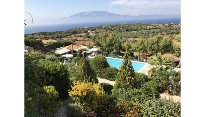 Lithies Studios & Apartments poza 5